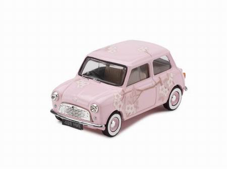 Модель 1:43 Morris Mini Minor Deluxe (personal car MARKS - SPENCER) - pink