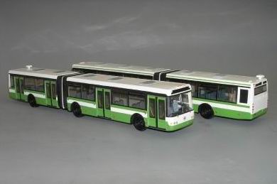 Автобус6213.20 городской / 6213.10 city bus V9-24 Модель 1:43