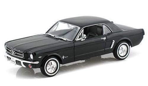 Модель 1:18 Ford Mustang Cabriolet - black