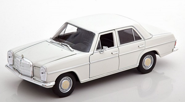 Модель 1:24 Mercedes-Benz 220/8 - white
