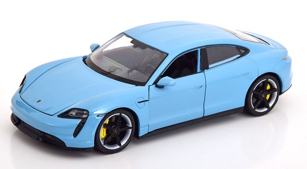 Модель 1:24 Porsche Taycan 2020 light blue metallic Special model from the Porsche Museum