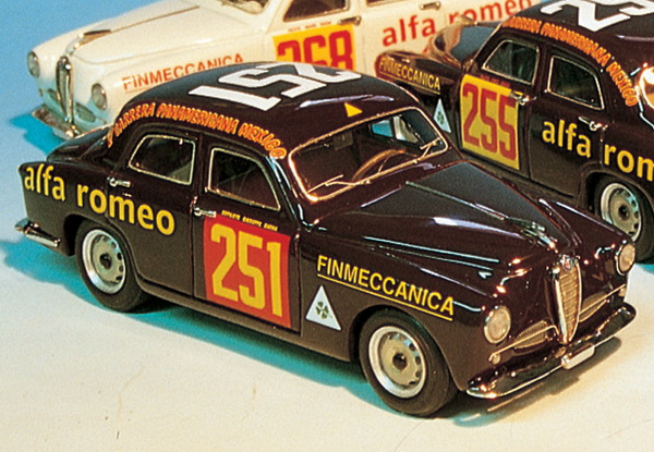 Alfa Romeo 1900 TI №251 CARR.PAN. SANESI-CAGNA (CAFFE') ABC081S Модель 1:43