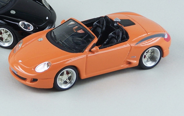 Модель 1:43 Porsche Boxter RUF R Spyder-P2/2 - orange