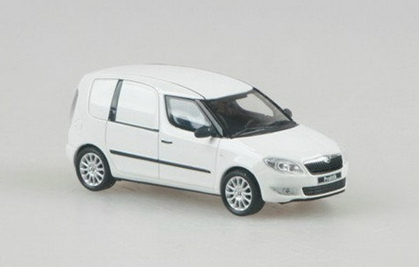Модель 1:43 Skoda Praktik (фургон) White Candy