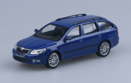 skoda octavia combi (facelift) - blue dynamic uni 013L Модель 1:43
