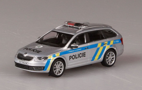 Модель 1:43 Skoda Octavia III Combi Police CR