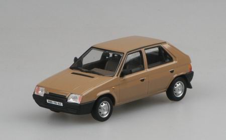 skoda favorit 136l (1987) - gobi brown 708RD Модель 1 43