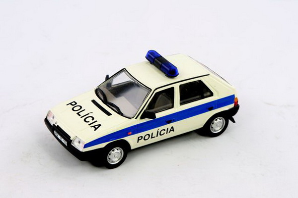 skoda favorit federal railway police bratislava (ж/д полиция Словакии) 708XA4 Модель 1:43