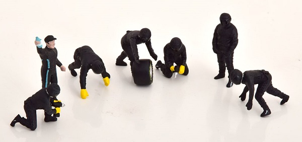 Модель 1:43 FIGUREN Pit Crew Set 3 7 figurines with acessories, black