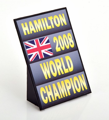 Модель 1:18 Pitboard World Champion 2008 Hamilton