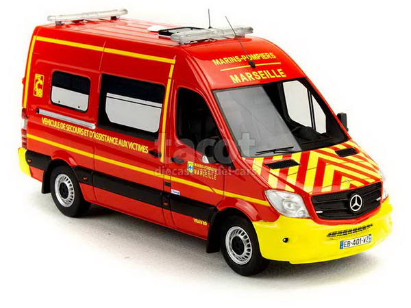 Модель 1:43 Mercedes-Benz Sprinter SaniCar VSAV Pompiers Marins Pompiers Marseille - red/yellow