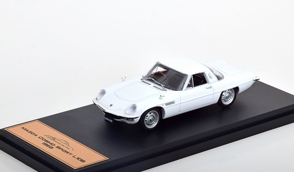 Модель 1:43 Mazda Cosmo Sport L10B - 1968 - white