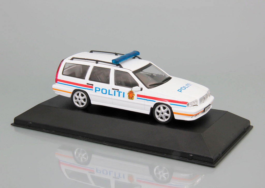 volvo 850 "politi" (полиция Норвегии) 7598012 Модель 1:43