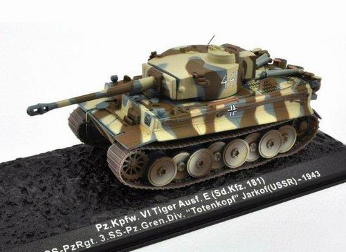 Модель 1:72 Pz.Kpfw.VI «Tiger» Ausf.E(Sd.Kfz. 181) 4./SS-PzRgt.3SS-Pz.Gren.Div.«Totenkopf» Jarkof (USSR)