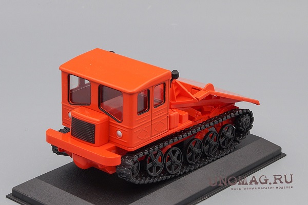 ТДТ-60, Тракторы 26, красный TRC026 Модель 1:43