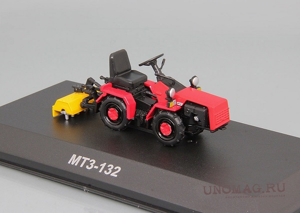 МТЗ-132 (Беларус 132), Тракторы 94, красный TRC094 Модель 1:43