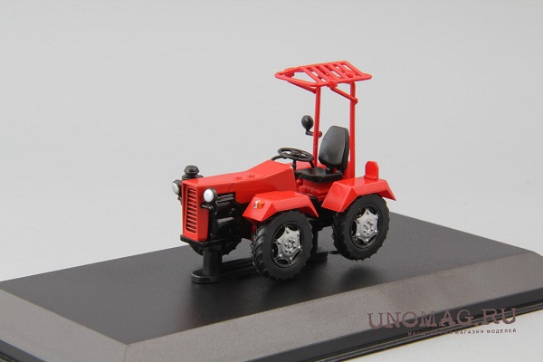 МА-6210, Тракторы 111, красный TRC111 Модель 1:43