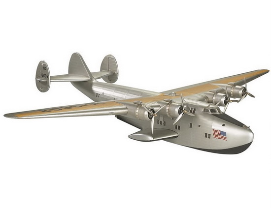 Модель 1:57 Dixie Clipper (размер модели 57,5 x 80 x 14 cm)