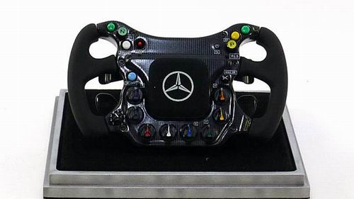 Модель 1:4 McLaren Mercedes MP4/22 Lenkrad (Lewis Hamilton - Fernando Alonso)