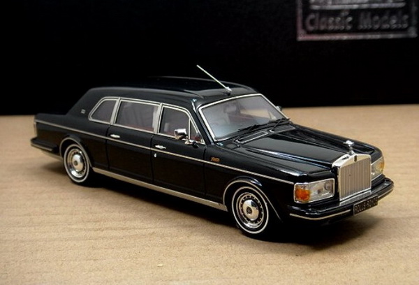 Rolls-Royce Silver Spur II Touring Limousine (RHD) - black CLM-027C1 Модель 1:43