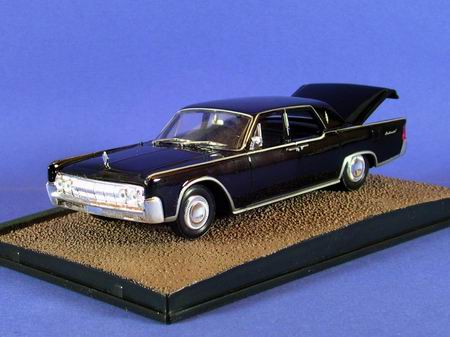 Модель 1:43 Lincoln Continental - James Bond 007 «Goldfinger»