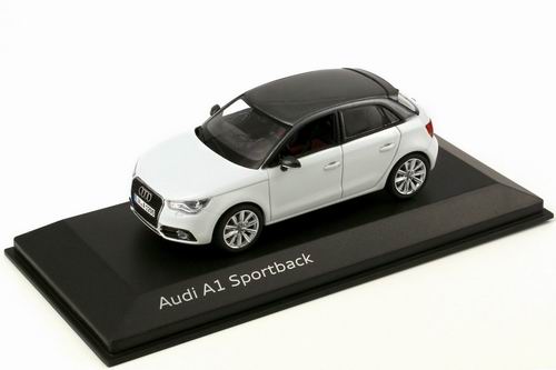 Модель 1:43 Audi A1 Sportback - white/daytona grey