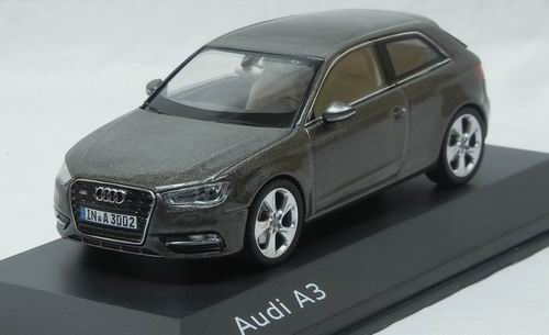 Audi A3 - dakota grey
