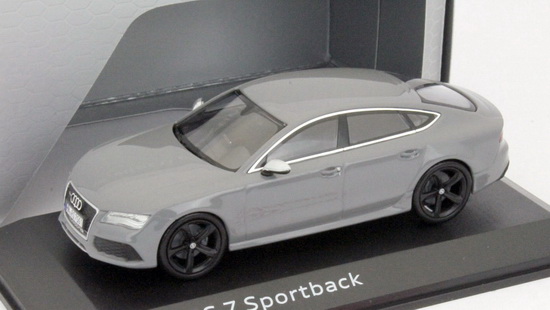 Модель 1:43 Audi Sportback RS 7 - Nardo grey