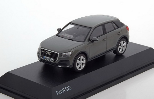 Audi Q2 - grey