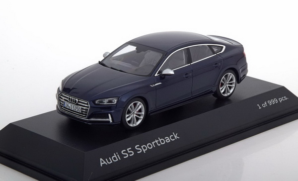 Модель 1:43 Audi S5 Sportback - dark blue (L.E.999pcs)