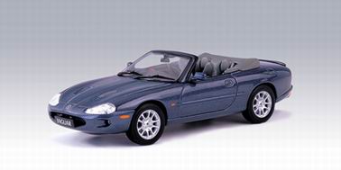 jaguar xkr cabrio - titanium grey 53702 Модель 1:43