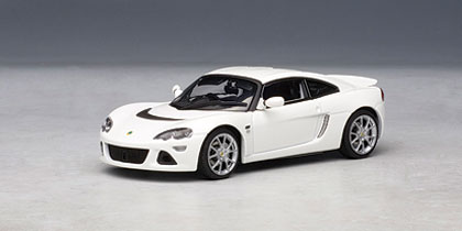 Модель 1:43 Lotus Europa S - white