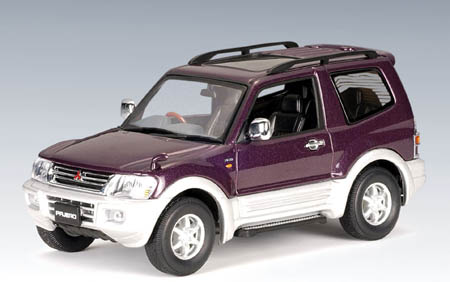mitsubishi pajero swb - purple 57112 Модель 1:43