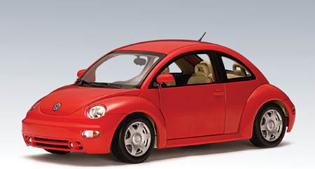 Модель 1:43 Volkswagen New Beetle - red