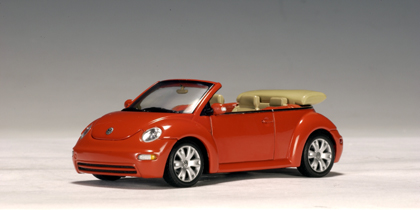 Модель 1:43 Volkswagen New Beetle Cabrio - sundown orange