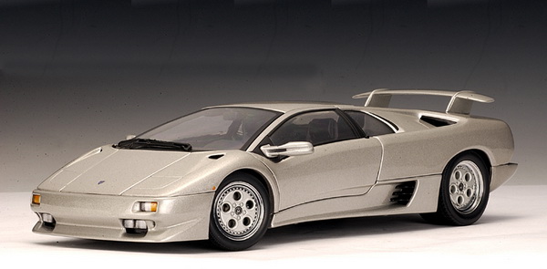 Модель 1:18 Lamborghini Diablo VT Coupe - grey