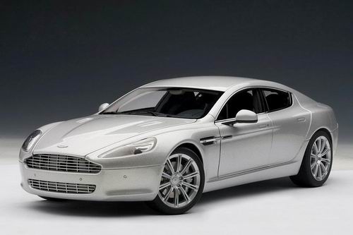 Модель 1:18 Aston Martin Rapide - silver