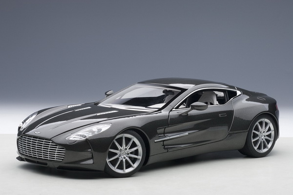 Модель 1:18 Aston Martin One-77 - spirit grey