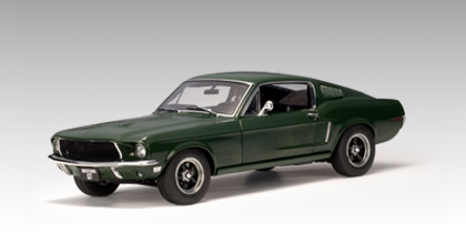 Модель 1:18 Ford Mustang GT390 - green