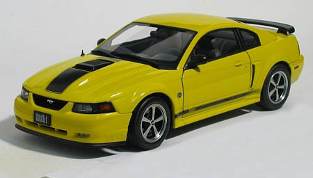 Модель 1:18 Ford Mustang Mach 1 - yellow/black