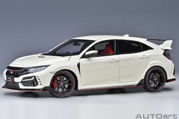 Модель 1:18 Honda Civic Type R (FK8) - 2021 - Championship White