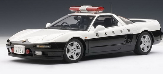 Модель 1:18 Honda NSX Police Japan