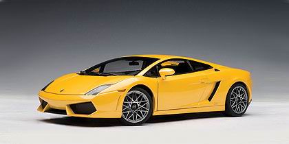 Модель 1:18 Lamborghini Gallardo LP 560-4 (with optional cordelia wheels) - yellow met