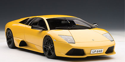 Модель 1:18 Lamborghini Murcielago LP 640 - giallo orion