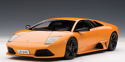 Модель 1:18 Lamborghini Murcielago LP 670-4 SV - orange