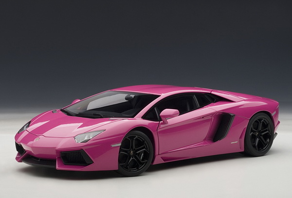 Модель 1:18 Lamborghini Aventador LP 700-4 - pink