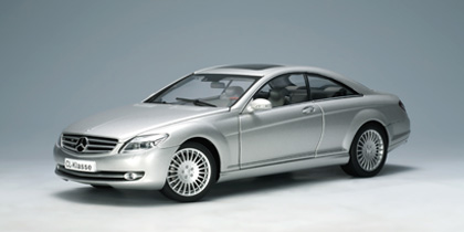 Mercedes-Benz CL Coupe - silver 76164 Модель 1:18