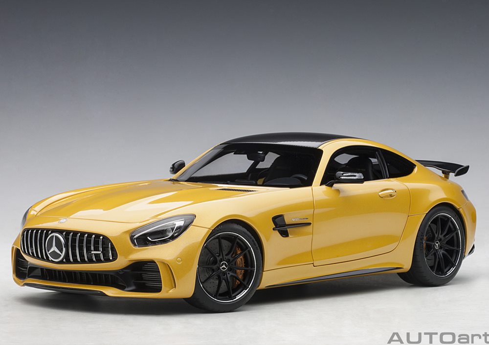 Модель 1:18 Mercedes-AMG GT-R V8 Biturbo - yellow
