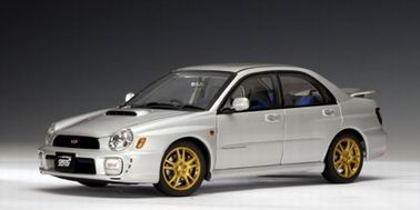 Модель 1:18 Subaru Impreza New Age WRX STi - silver