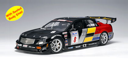 Модель 1:18 Cadillac CTS-V SCCA №8 World Challenge GT Champion (Andy Pilgrim)